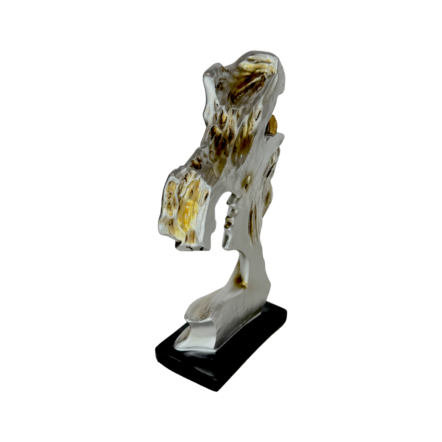 👑 The Royal Bond: More than decor — a story of forever.