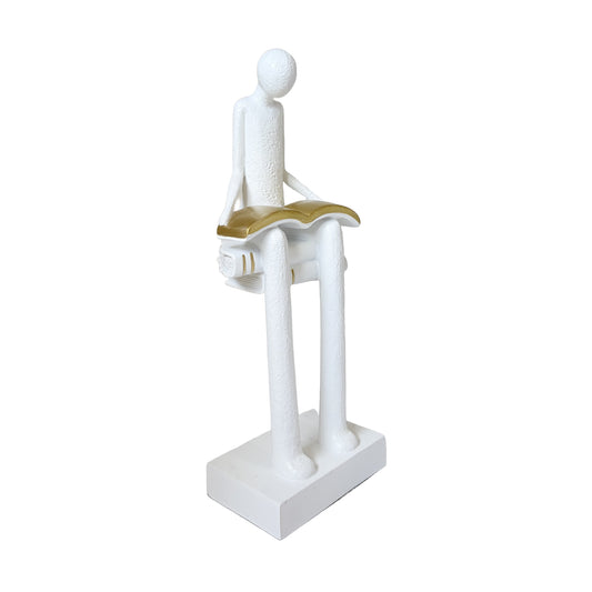 Quiet Reader Sculpture – Modern Shelf Decor